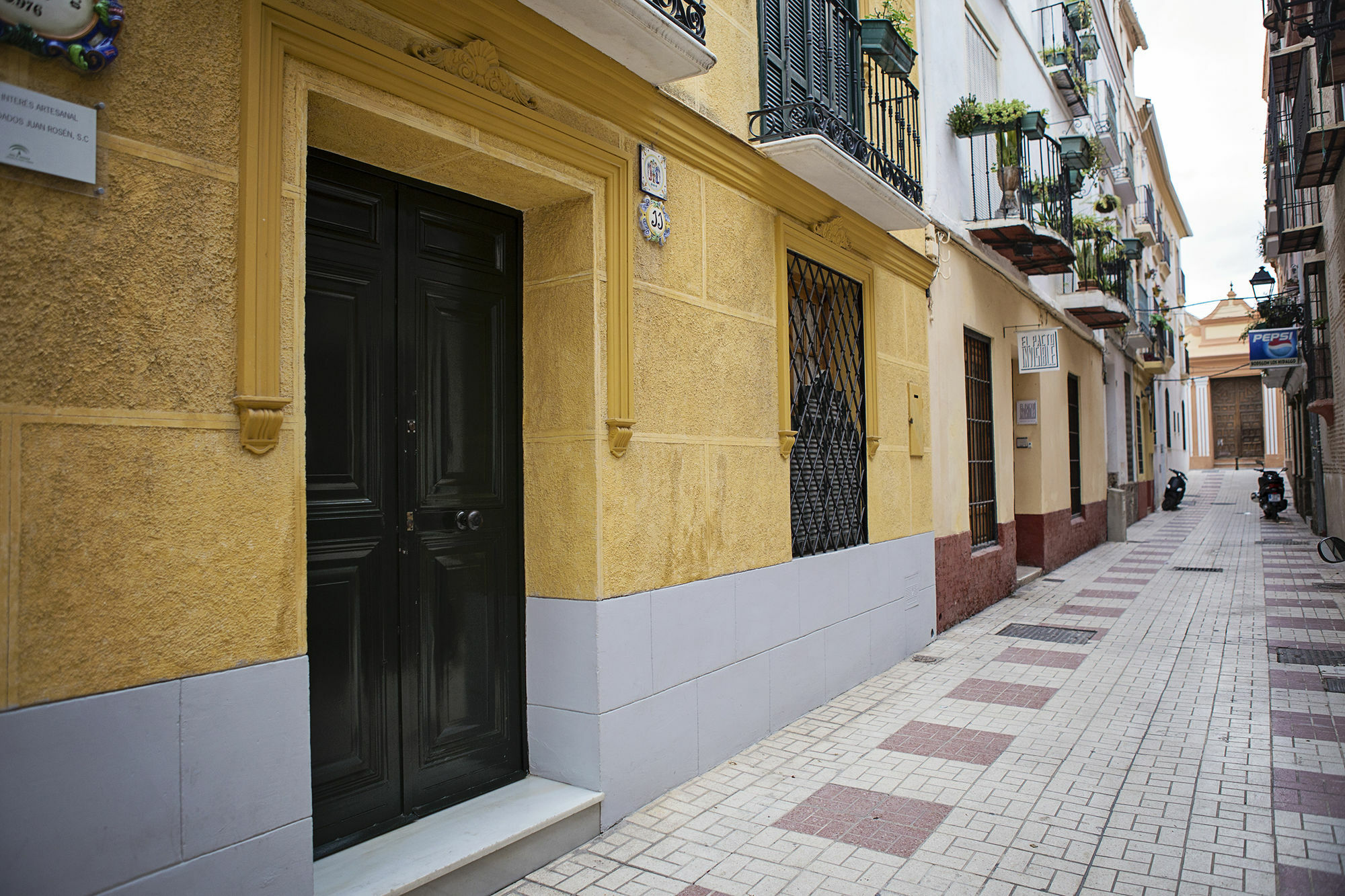 Hello Malaga Flat Delicias Apartment Bagian luar foto